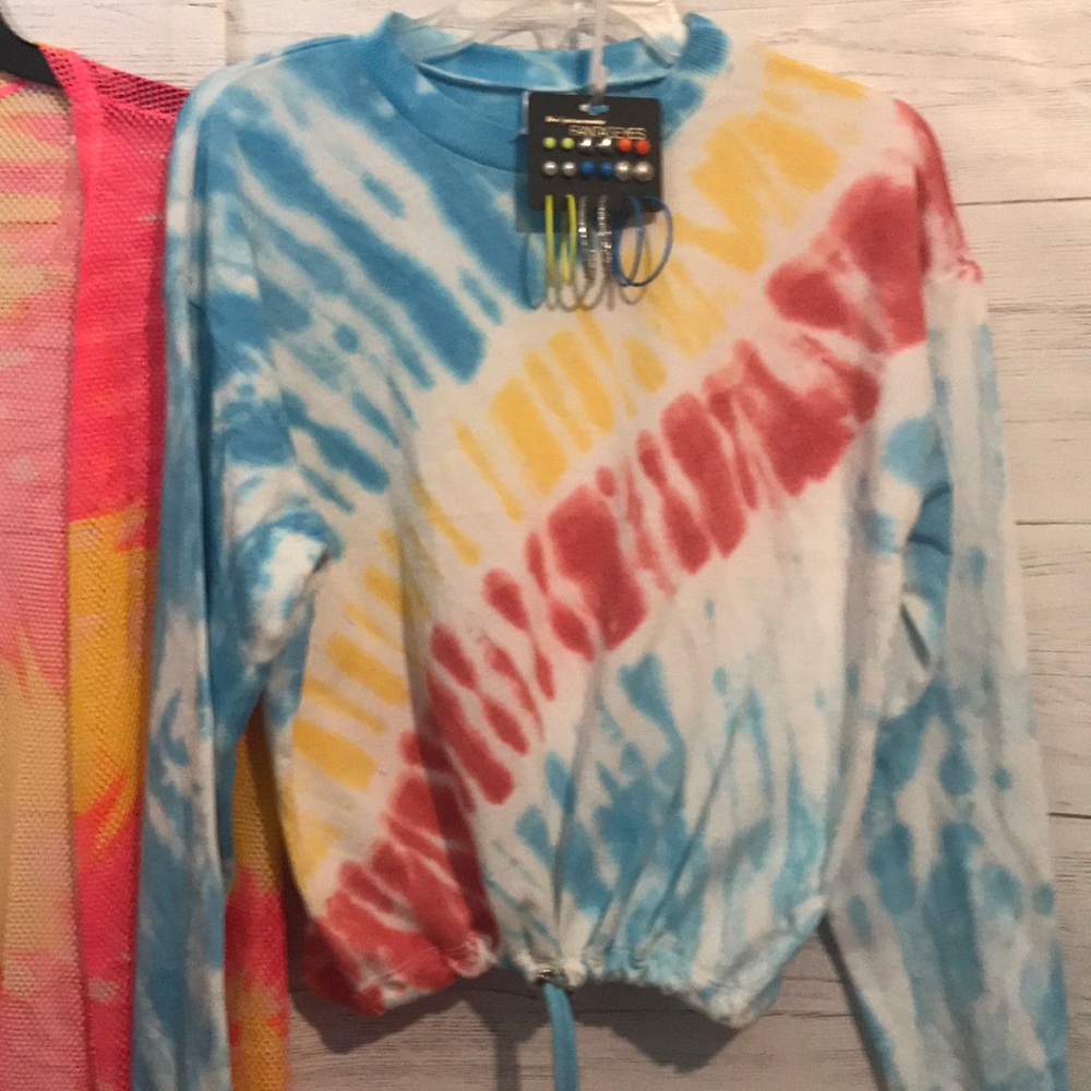 No boundaries sweatshirt and swimsuit cover